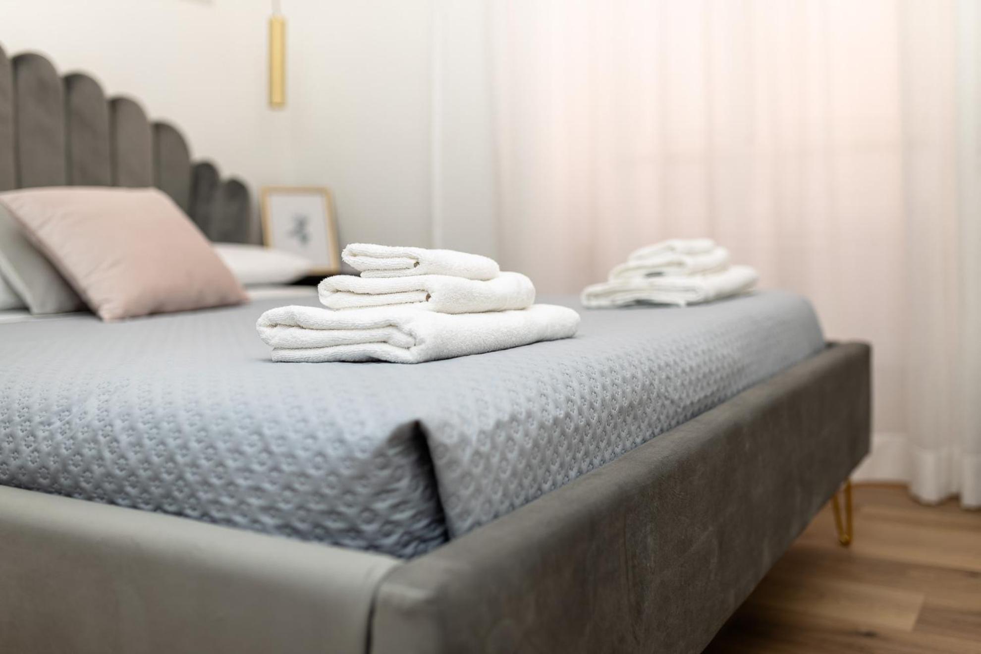 Maison 31 - Suite Apartment チビタベッキア エクステリア 写真